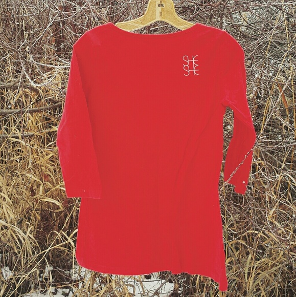 Geometric pattern designer tee - Picture 3 of 3